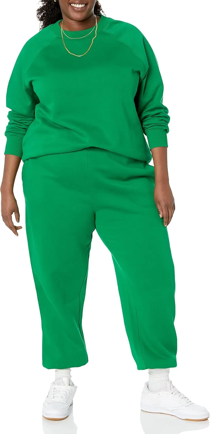 Amazon Essentials Women's Relaxed Jogger (Available in Plus Size)