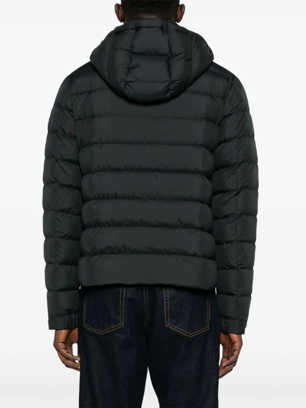 Arneb jacket