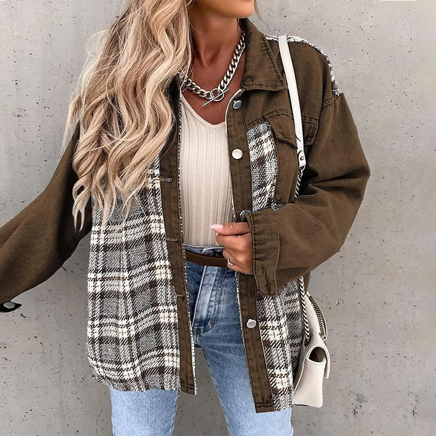 Denim Jackets for Women Casual Fall Fashion 2024 Plaid Shacket Long Sleeve Button Down Shirts Jackets Fall Outfits